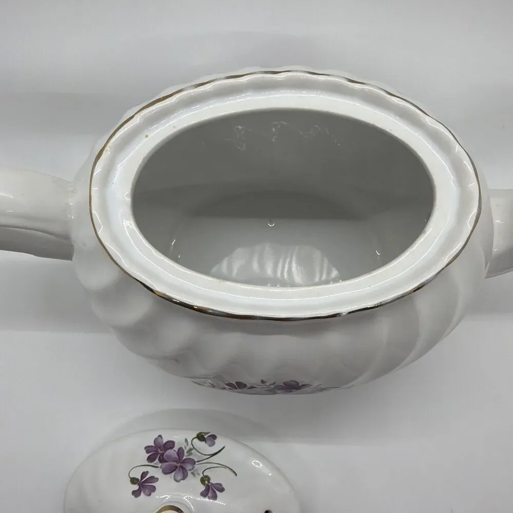 Arthur Wood & Son - 6432 - Violets Small Teapot - England